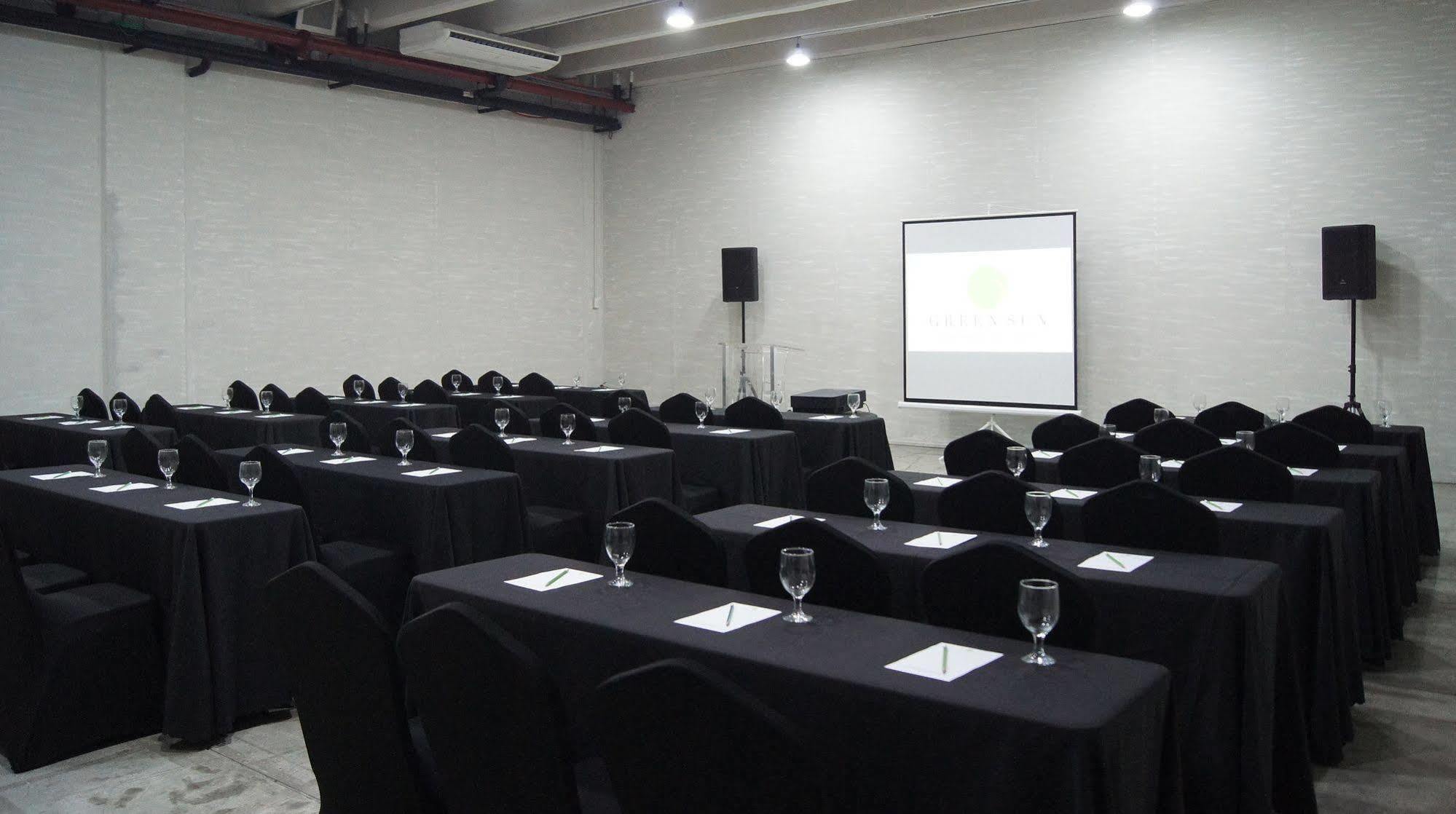 Green Sun Hotel Makati City Luaran gambar